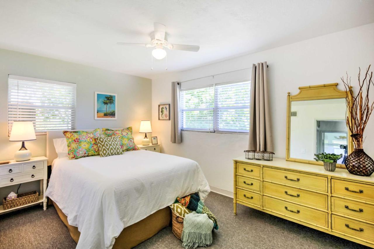 New Smyrna Beach Abode With Fire Pit, Walk To Beach! المظهر الخارجي الصورة