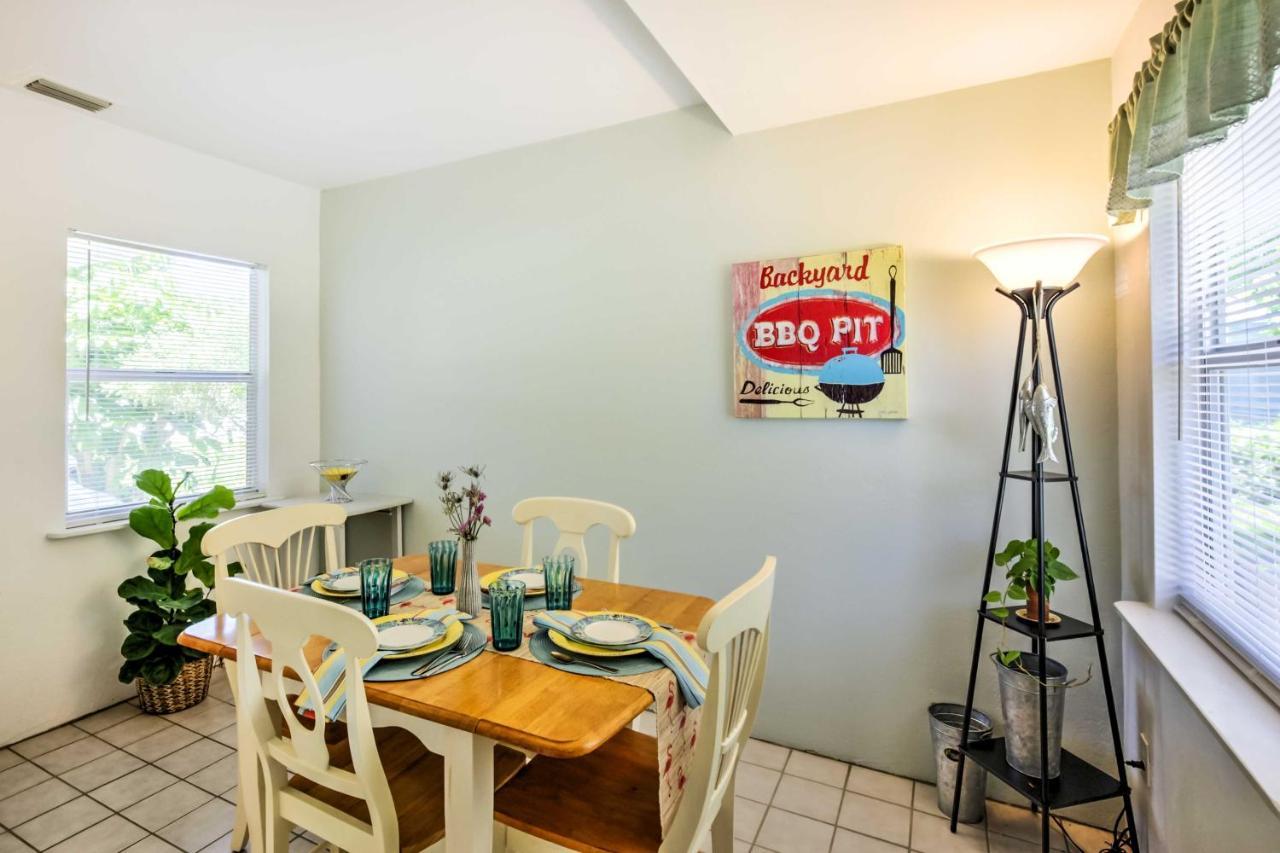 New Smyrna Beach Abode With Fire Pit, Walk To Beach! المظهر الخارجي الصورة